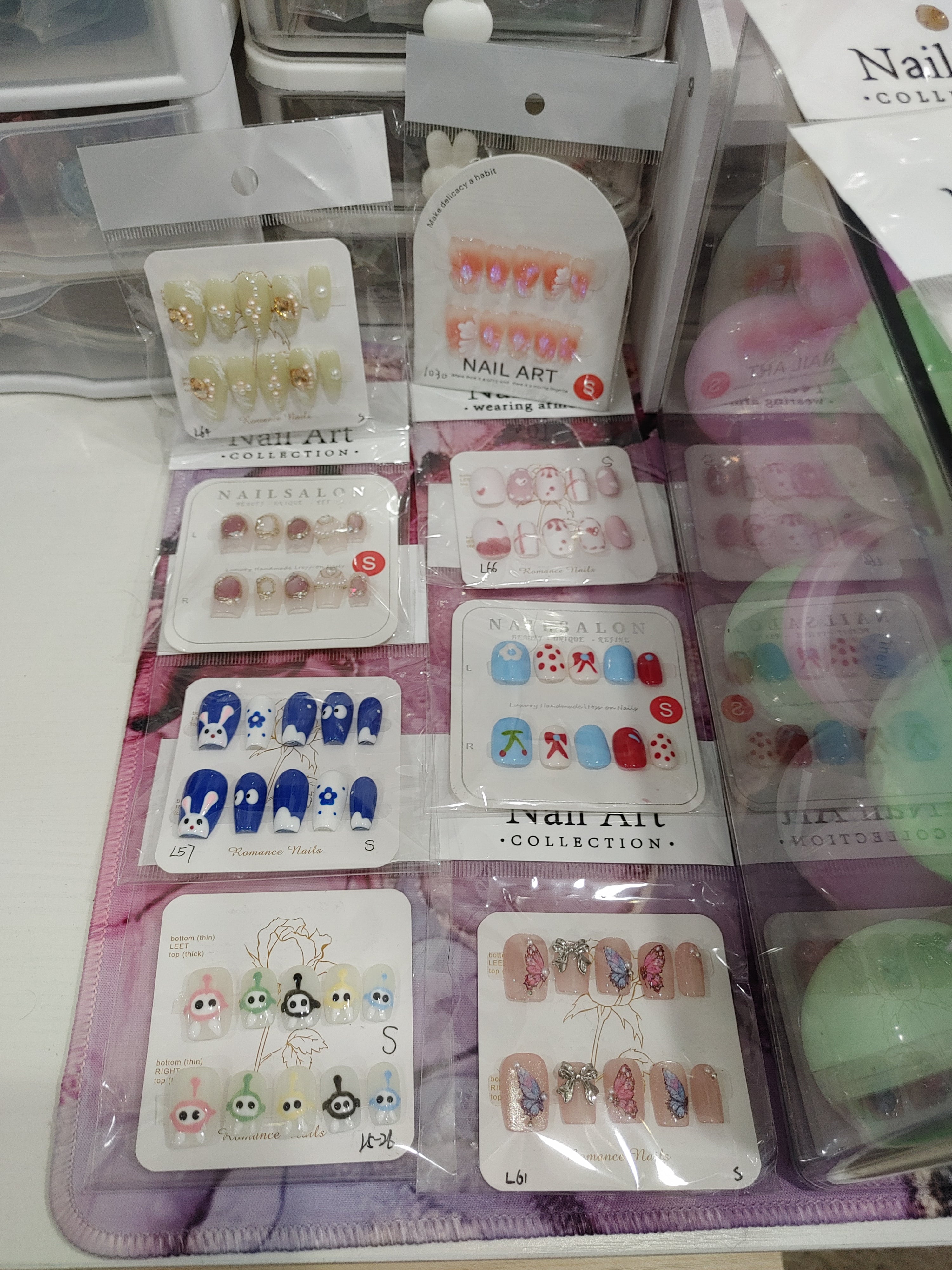 Mystery Surprise Balls!!! diynails4u.com