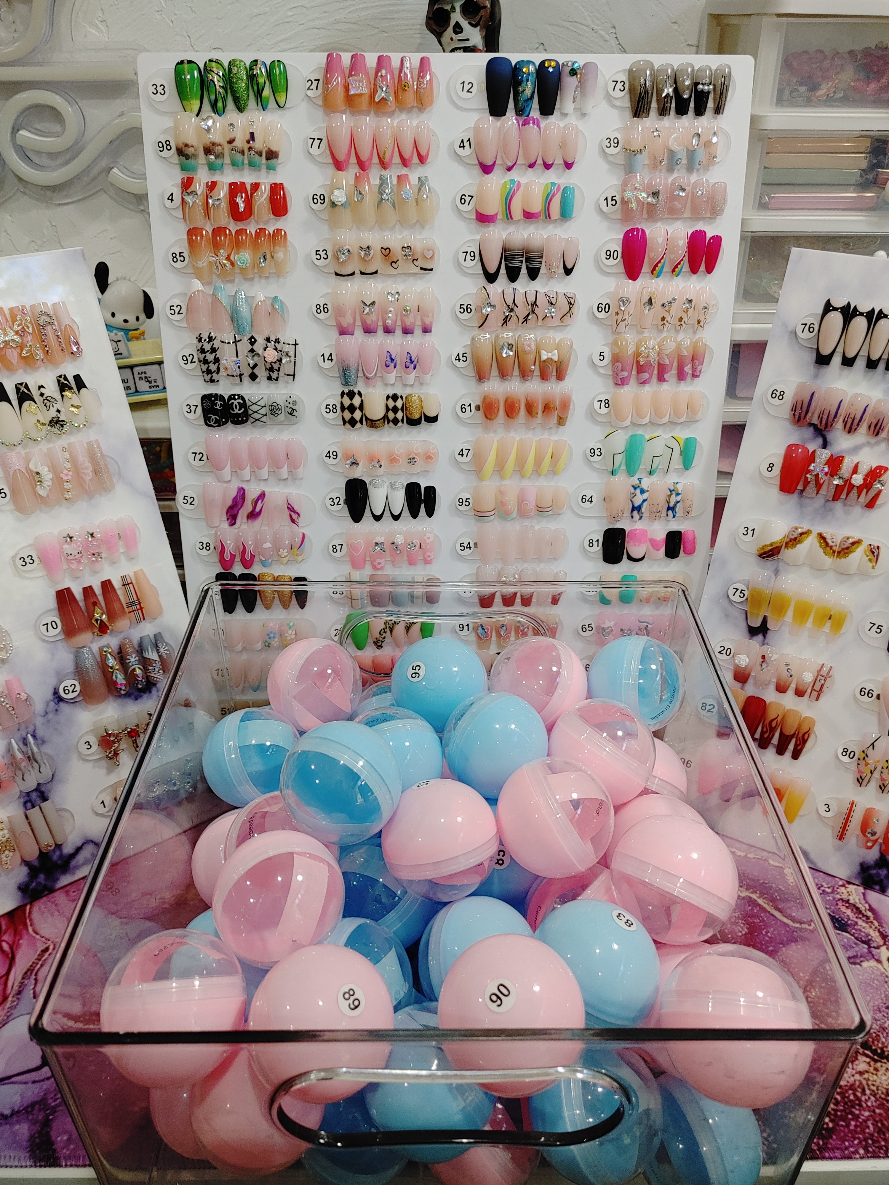 Mystery Surprise Balls!!! diynails4u.com