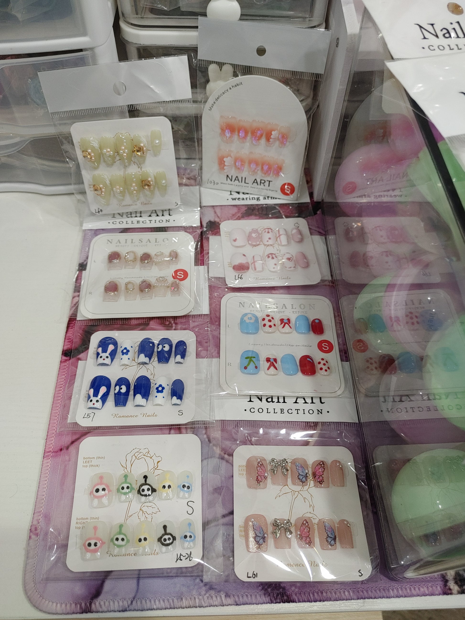Mystery Surprise Balls!!! diynails4u.com